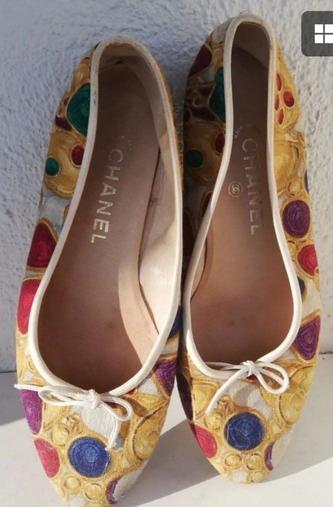 CHANEL シャネル　華やかな柄 布製フラッツ 37