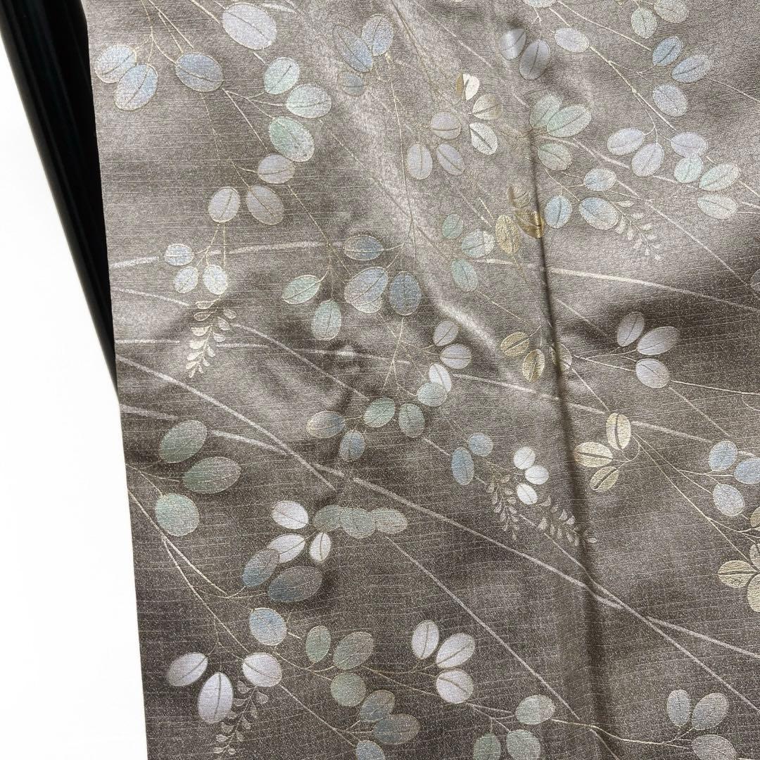 付け下げ　萩　金彩　彩箔　扇　雪輪紋　菊　楽器　松　紋無し　着物　055a d