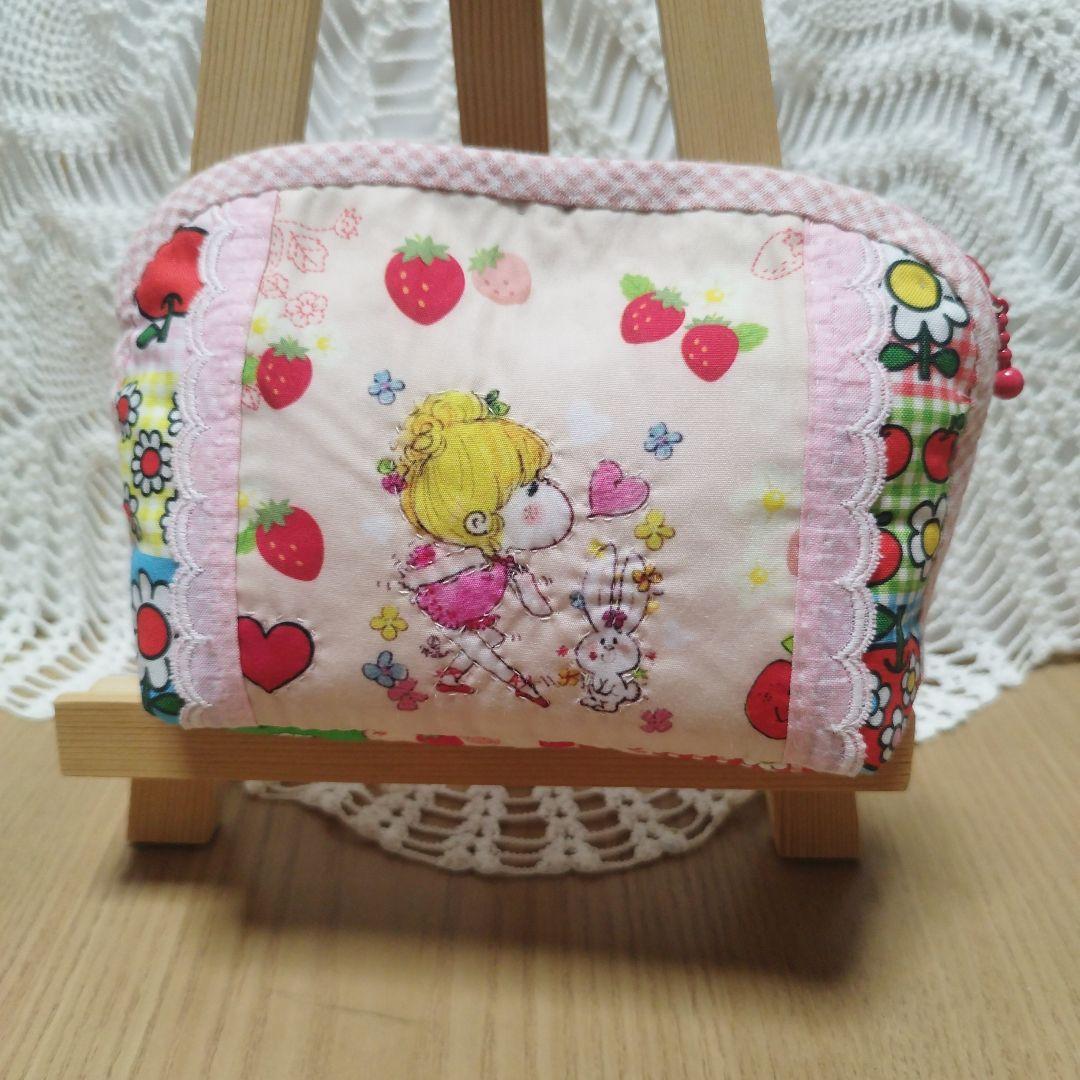 ハンドメイド☆女の子のパッチワークポーチ☆