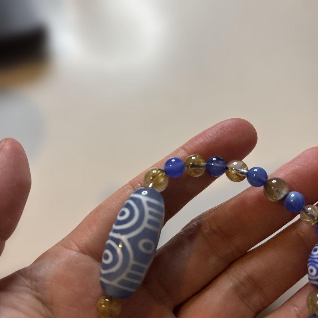 ちょっとーこんなの見たことない！ルチルイン老玉髄W龍眼天珠たん！