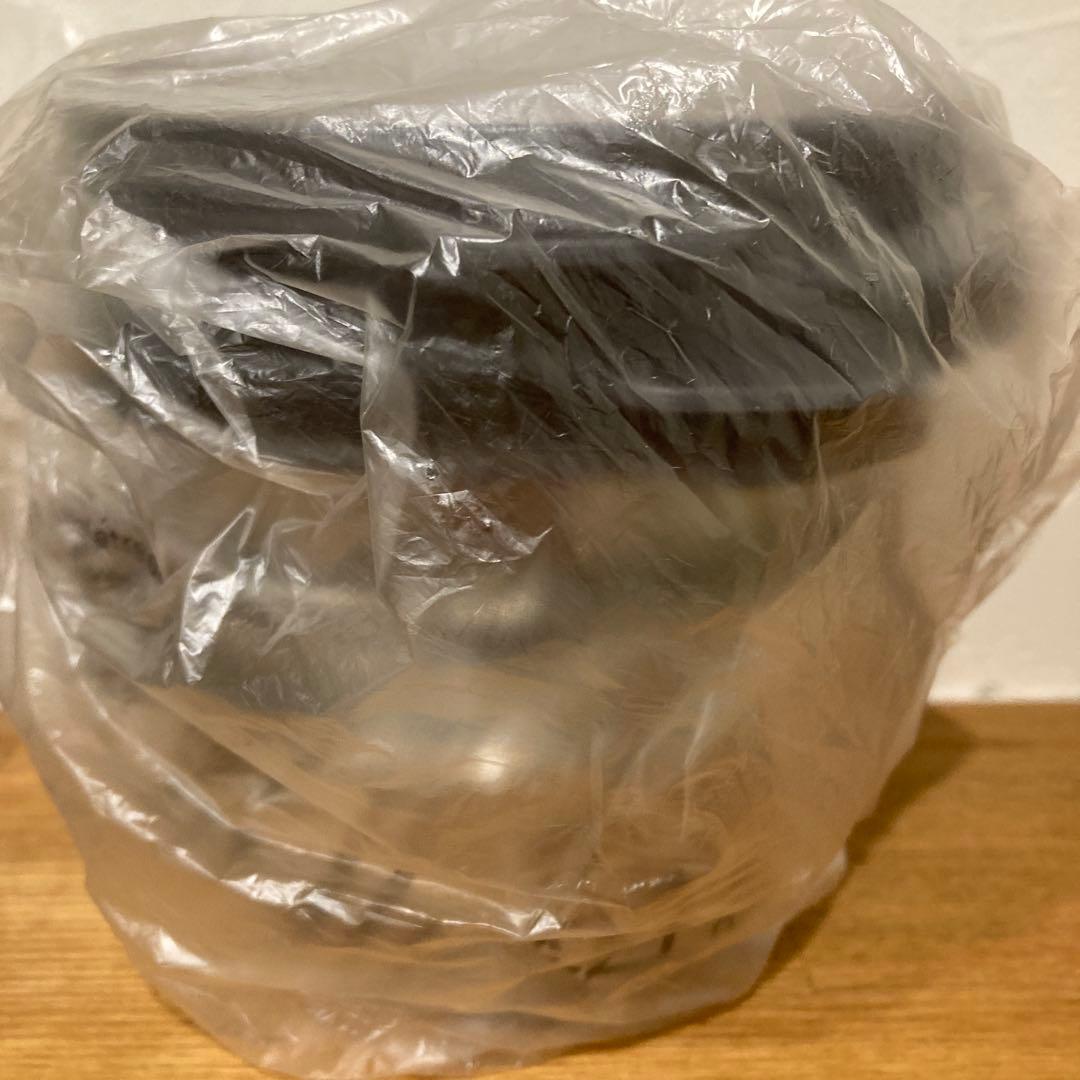 【新品未使用】タッパーウェア ウルトラクリア スクエアーコンテナ 825ml×4