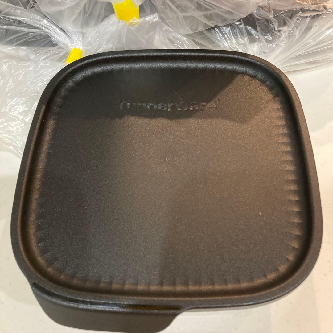 【新品未使用】タッパーウェア ウルトラクリア スクエアーコンテナ 825ml×4