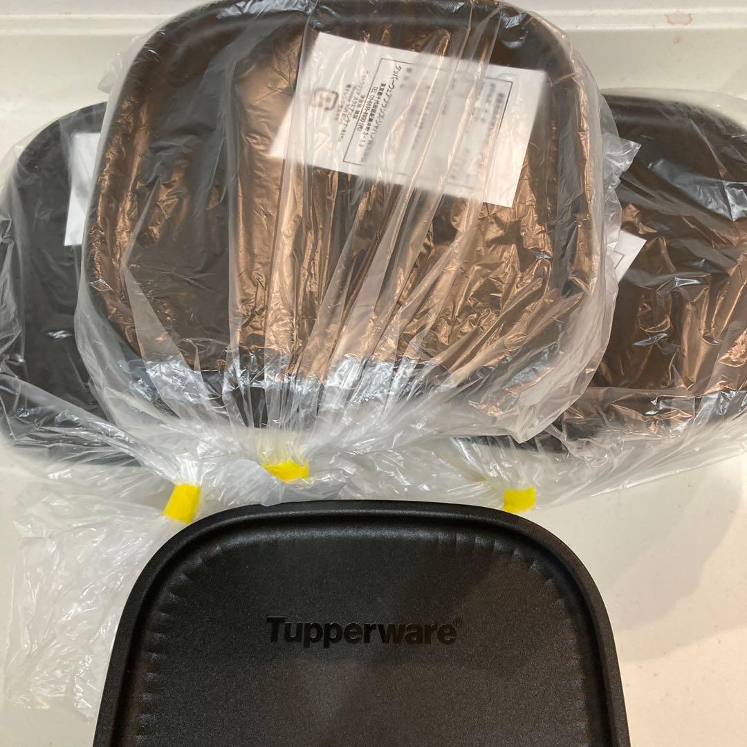 【新品未使用】タッパーウェア ウルトラクリア スクエアーコンテナ 825ml×4