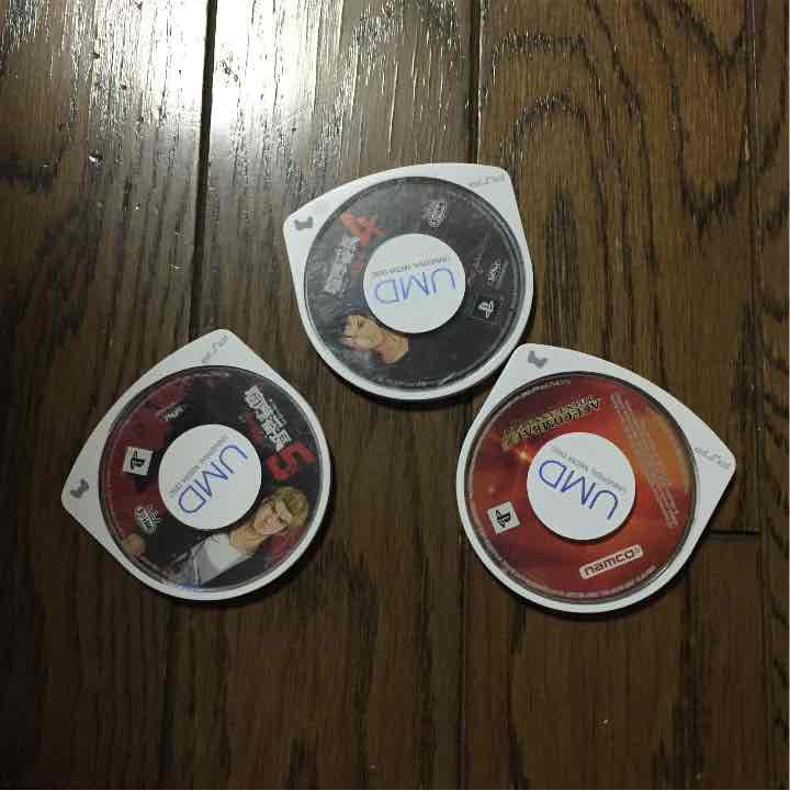 PSPとカセットとPSPのケース！