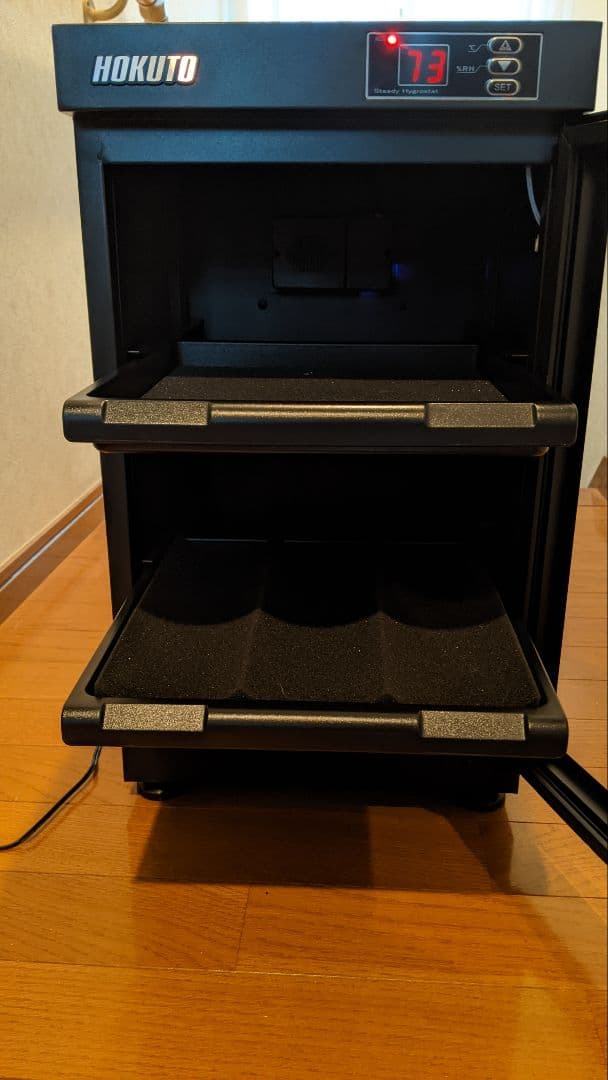 J*す様 HOKUTO防湿庫・ドライボックス – カメラ・精密機器を湿気