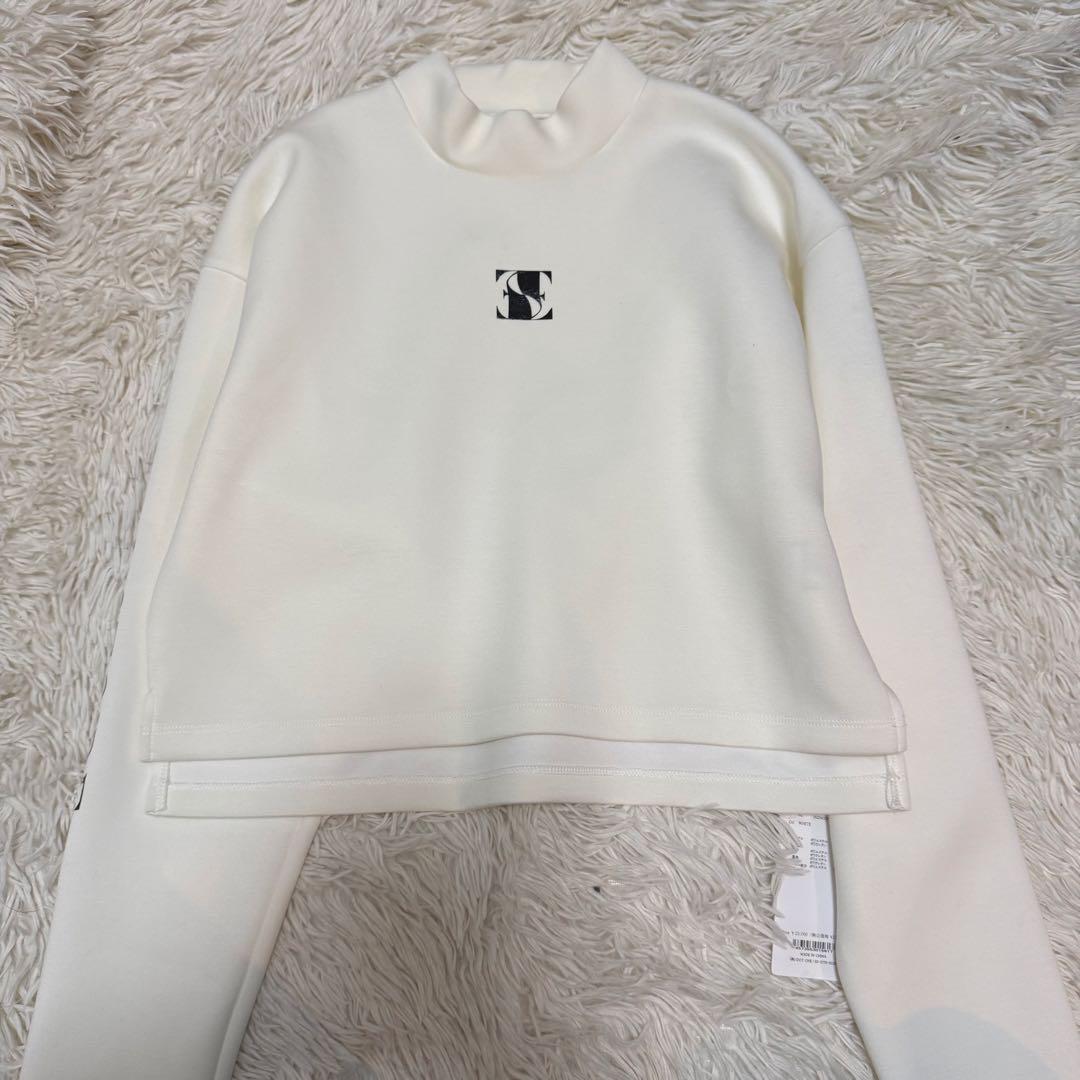 新品未使用　エイミーゴルフ　ロゴカットセットアップ　白