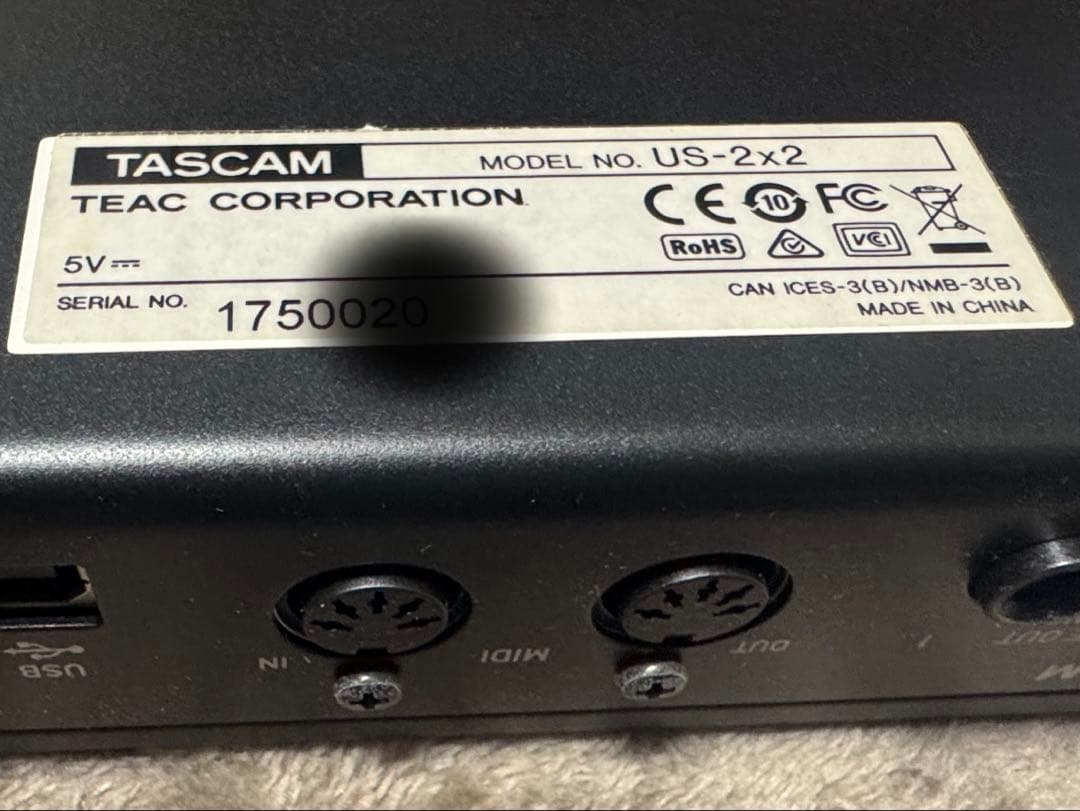 TASCAM US-2x2 USBオーディオインターフェイス【ケーブル付】