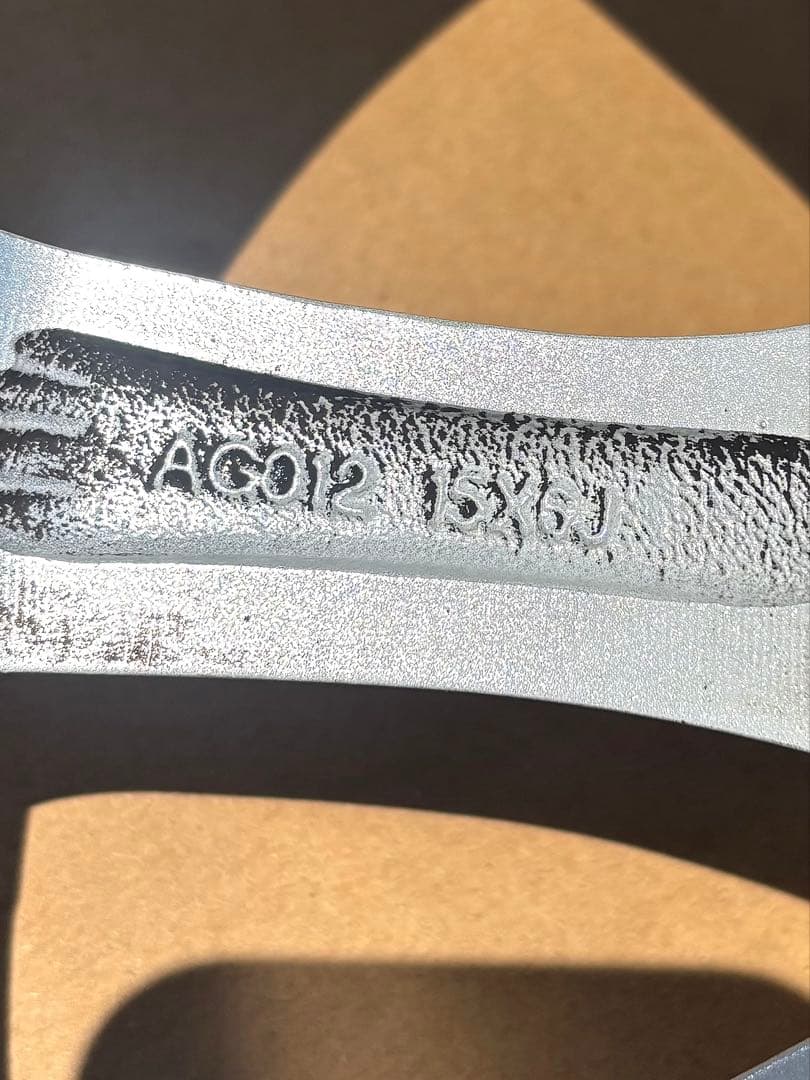 アルミホイール4本セット　15インチ　6J 5穴　PCD100 インセット45