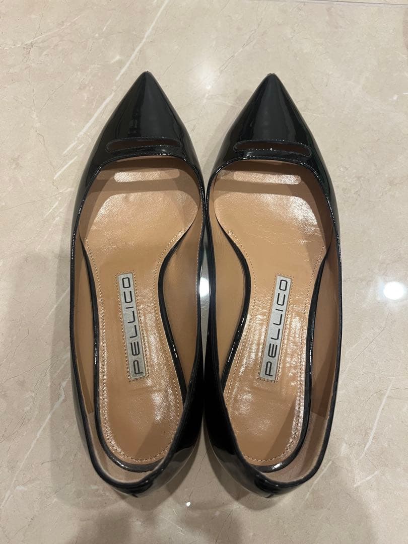 【美品】ペリーコ エナメル アネッリ フラットパンプス 黒 36 1/2
