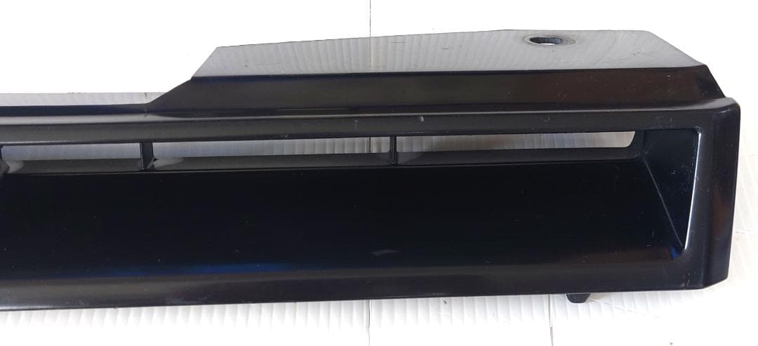 カークレスト 日産 R31 スカイライン？ GTS グリル 旧車