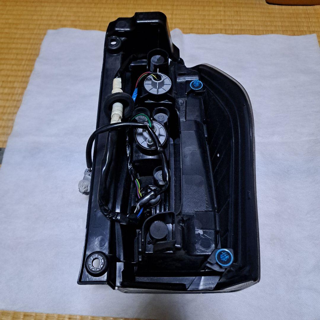 ダイハツ★タントカスタム★LA600S★テールランプ★インナーブラック★左★良品