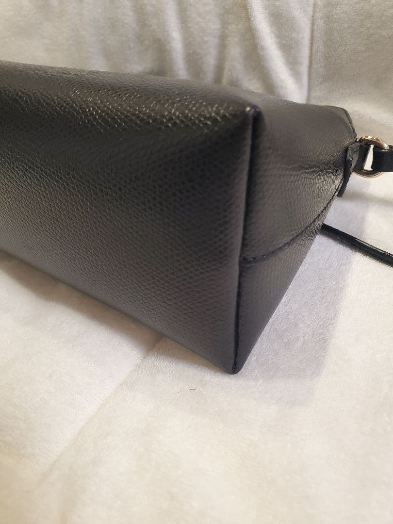 FURLA　ショルダーバッグ　黒