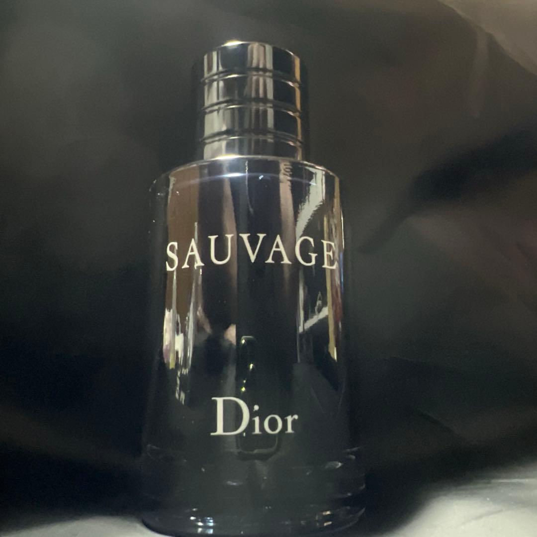 Dior ソヴァージュ オードゥトワレ 60ml