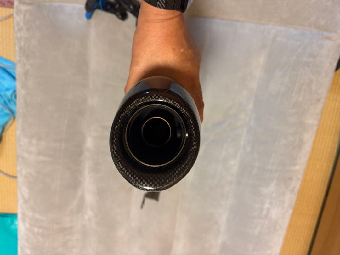 トライアンフ　スピードトリプル1050 SC Project マフラー