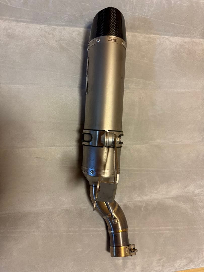 トライアンフ　スピードトリプル1050 SC Project マフラー