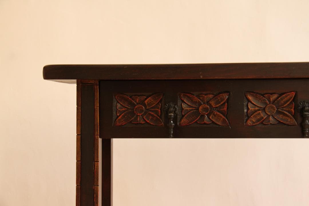 棚　飾り棚　小さめ　花台　飾り台　木製　彫刻　アンティーク　古道具