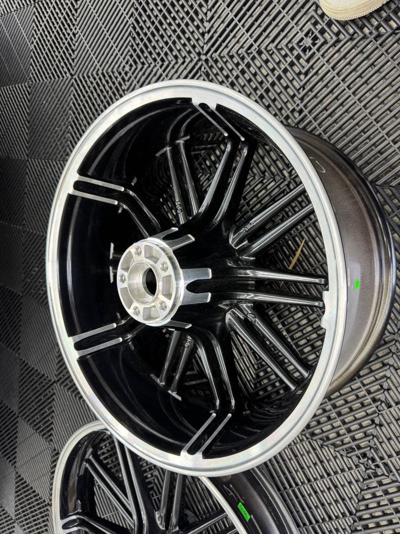 ハーレー　ブレイクアウト　純正ホイール　FXBRS 114