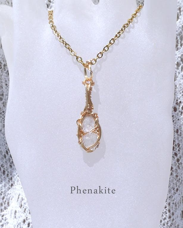 高波動 フェナカイト ペンダントトップ高品質◇ロシア産証明書付き＊