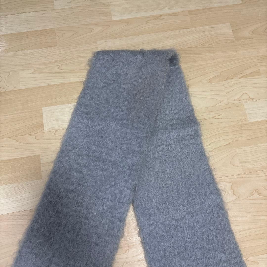 LOEWE グレー マフラー フリンジ付き