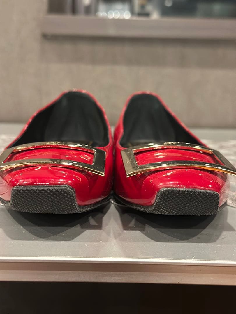 ロジェヴィヴィエ　バレエシューズ　37 赤