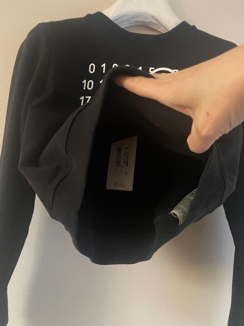 【新品未使用】 MM6 クロップド スウェット ブラック