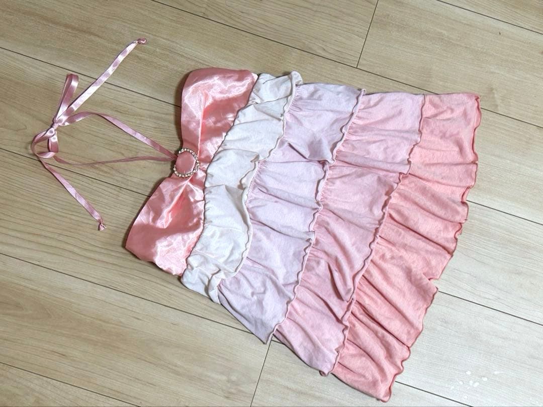 GOLDS♡ビジュー付きハートバックル♡ピンクグラデーション♡ホルタートップス