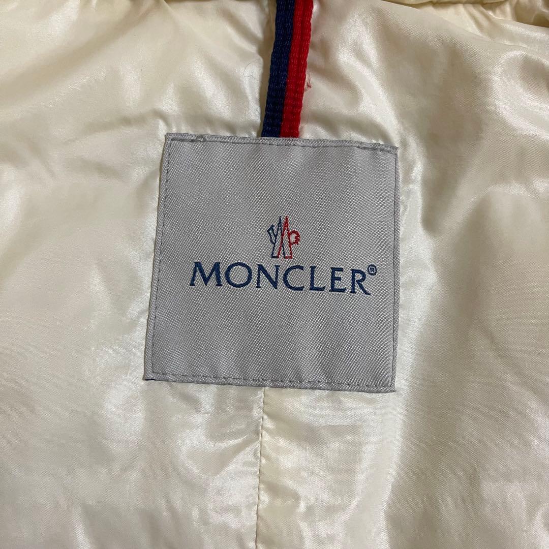 MONCLER モンクレール ダウン ベスト ワッペン ロゴ スナップ ホワイト