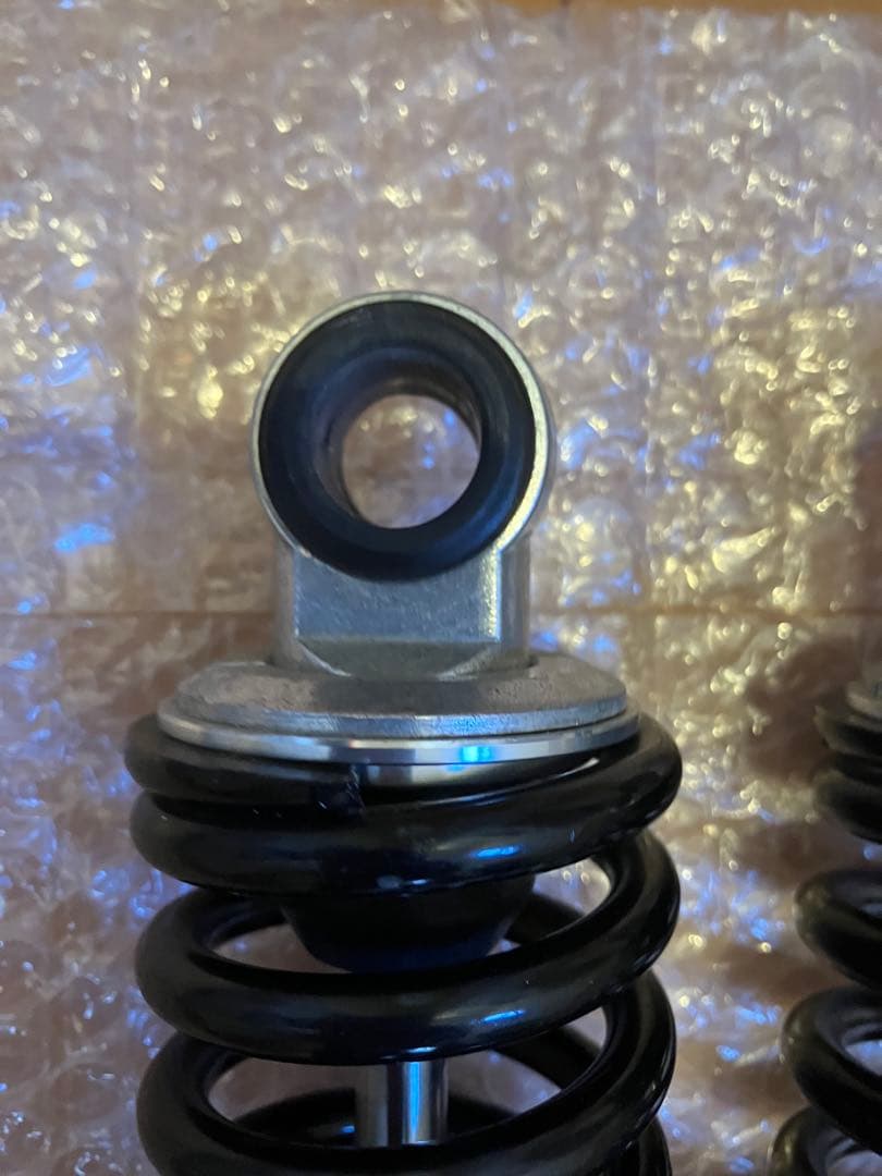 【匿名無料発送】CB400F サス