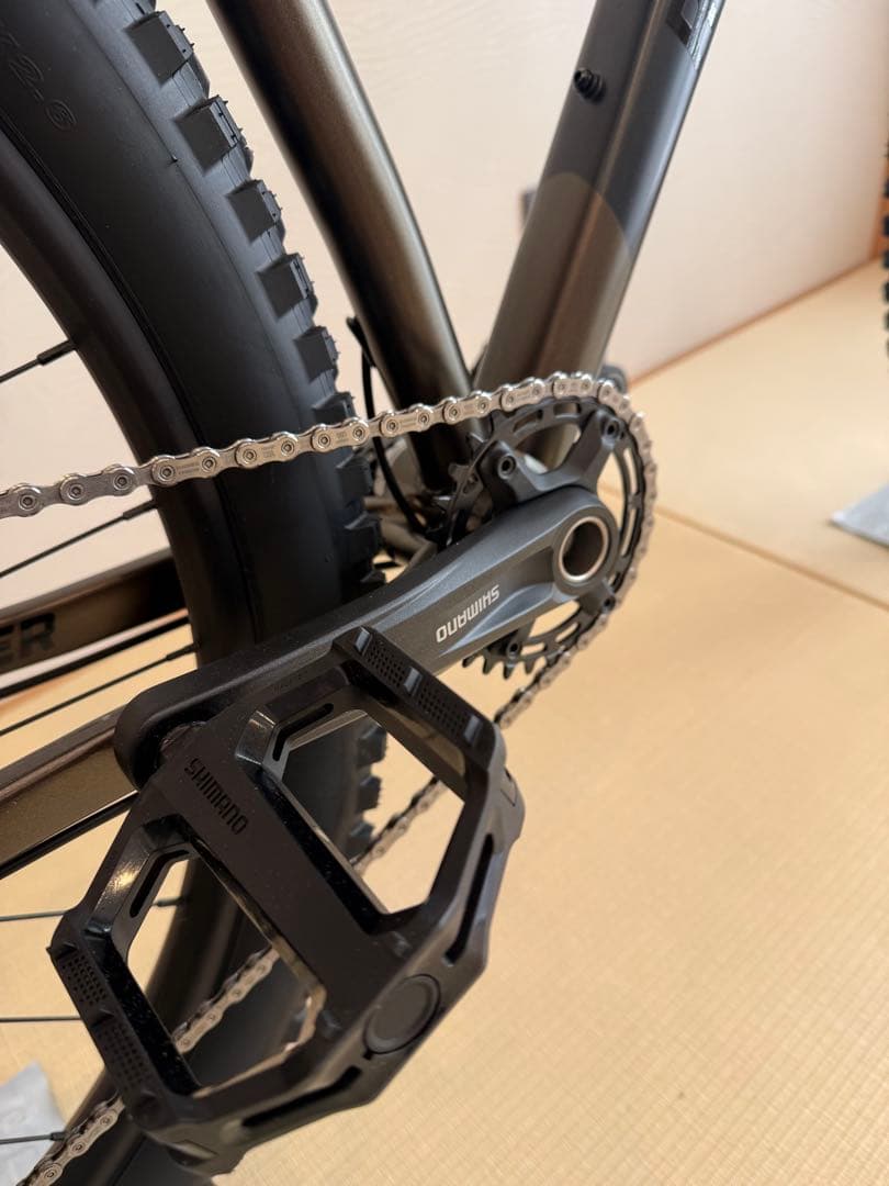 超美品【R7年12月納車　新品未使用】マウンテンバイク　ロッキーマウンテン　MD