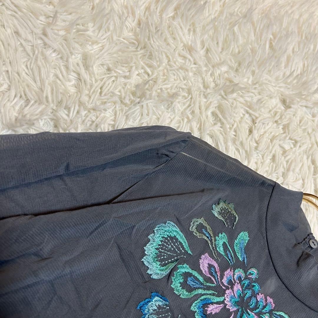 VIVIENNE TAM 花柄刺繍入り チュニック グレー 38