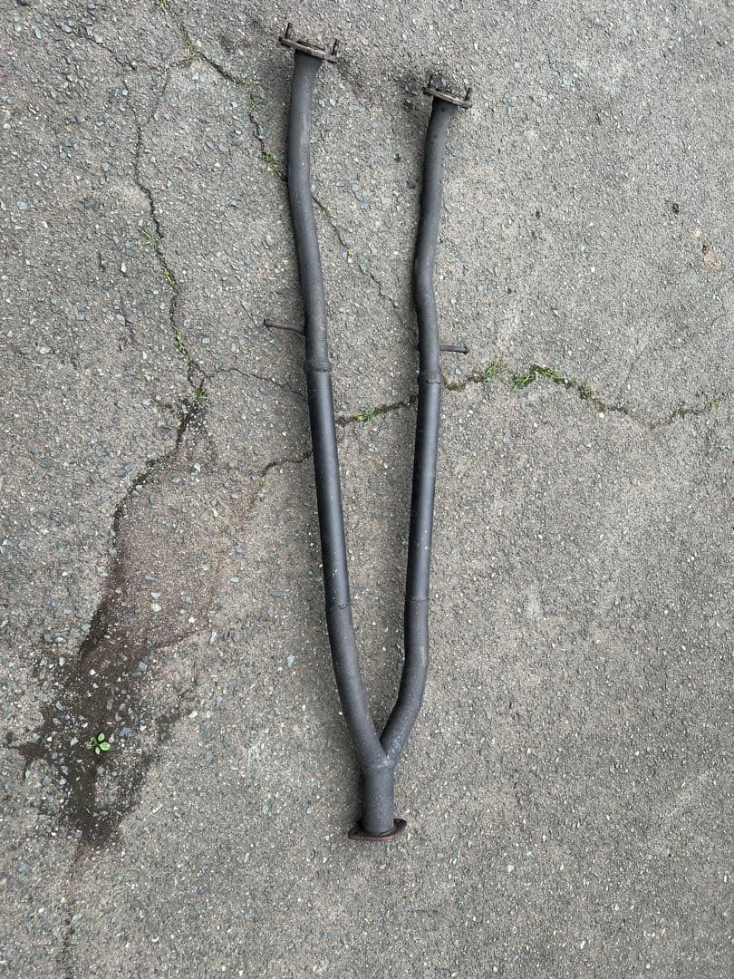 スカイラインクーペ v36 中間ストレートマフラー