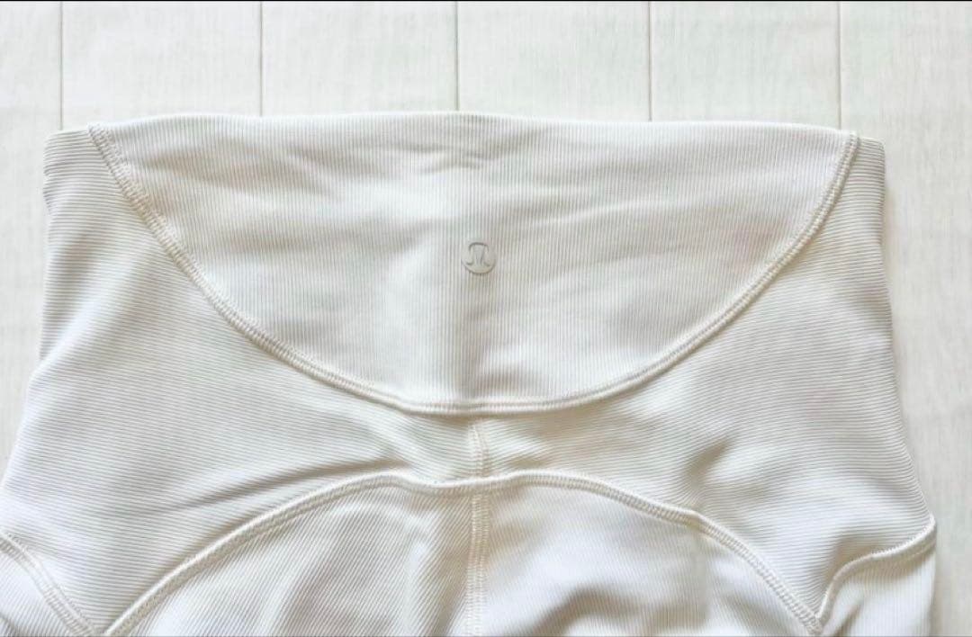 ルルレモン　ホワイト　レギンス