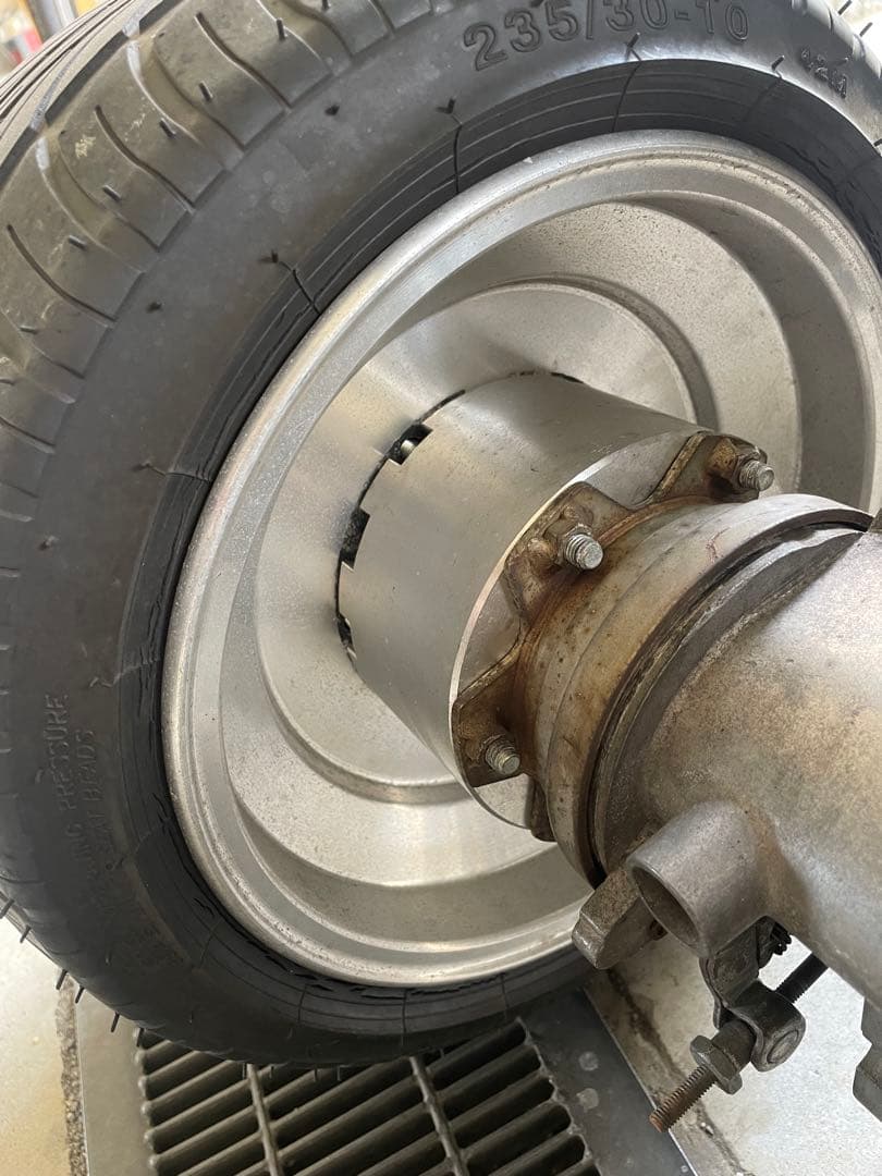 205/30-10 アルミホイール セット