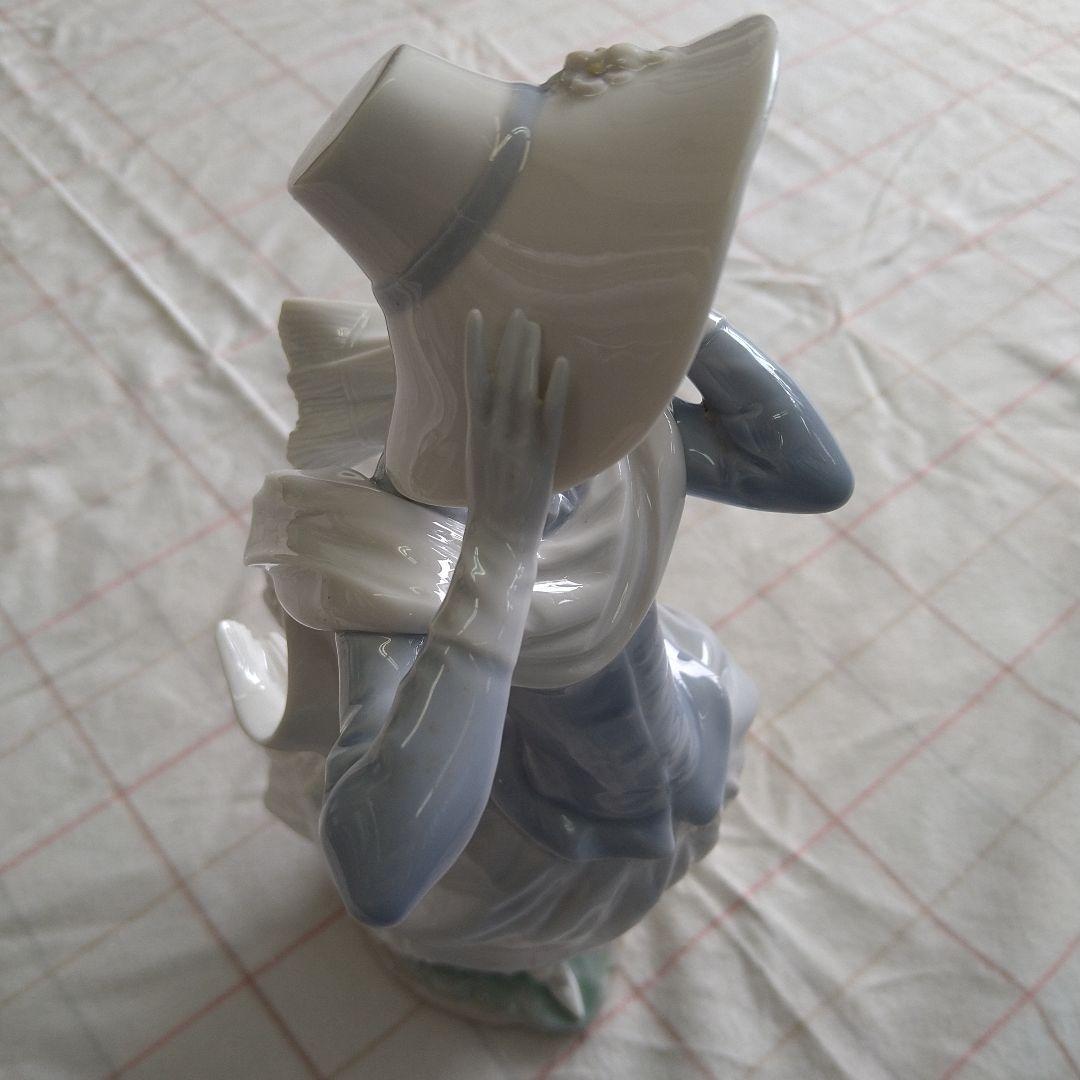 リヤドロ LLADRO 春のそよ風 西洋陶器人形 高さ 約35.5cm