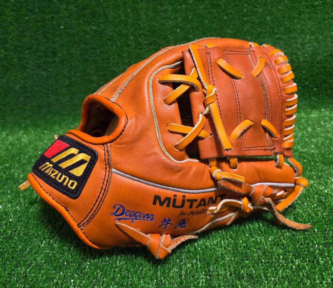 MIZUNO MUTANT 中日ドラゴンズ 牛島和彦