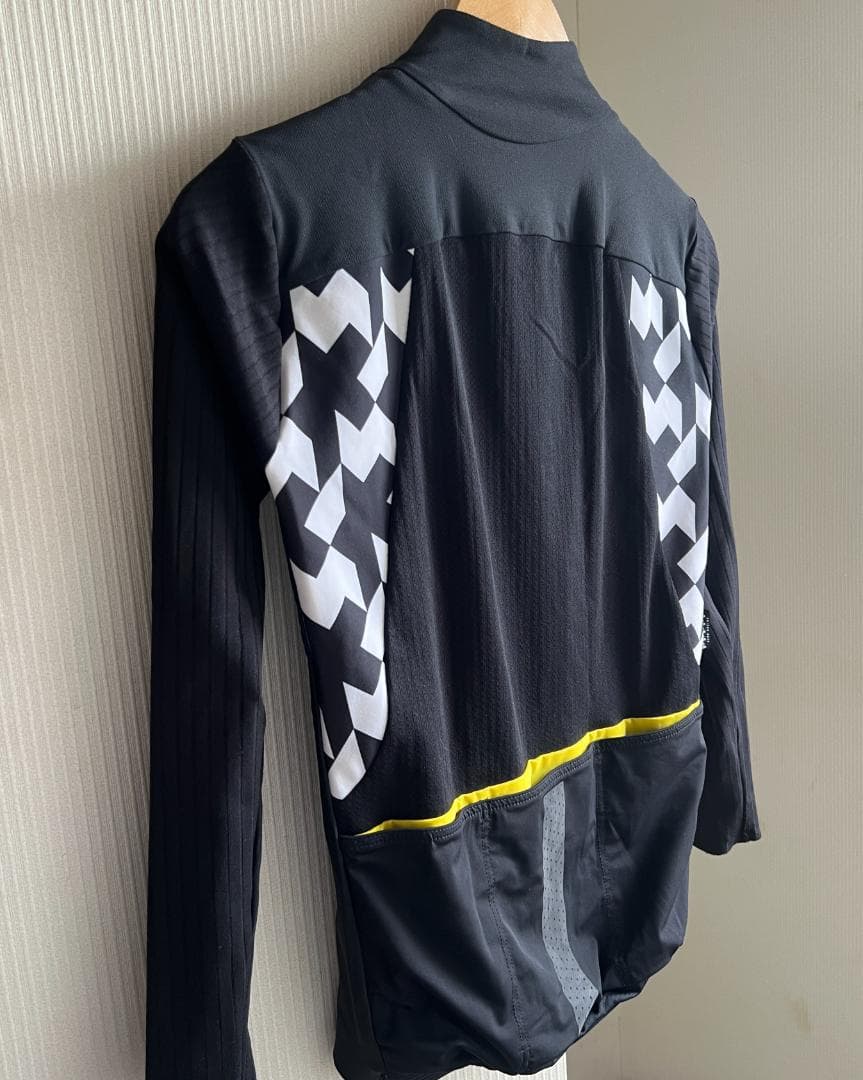 2019年 ASSOS 春秋向け レーシングフィット ジャケット / Sサイズ