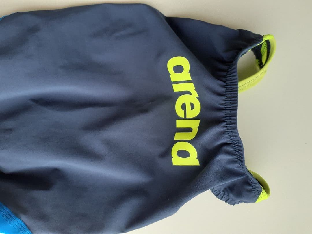 arena 競泳用水着 　高速水着　スポーツ　SS　アクアフォース　フュージョン