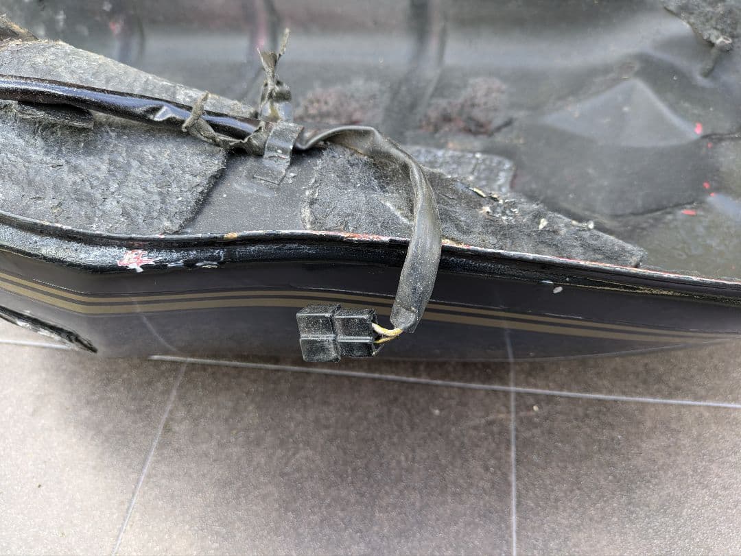 訳あり　zrx タンク