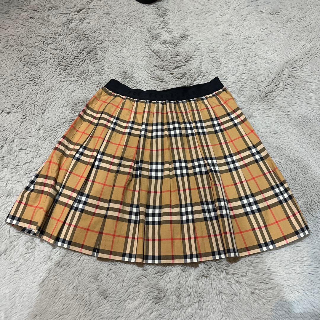 BURBERRY スカート
