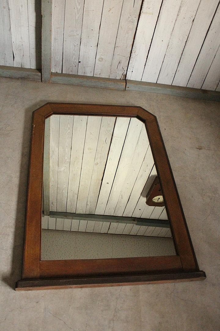 Y*Y様 アンティーク　大型の木枠ミラー