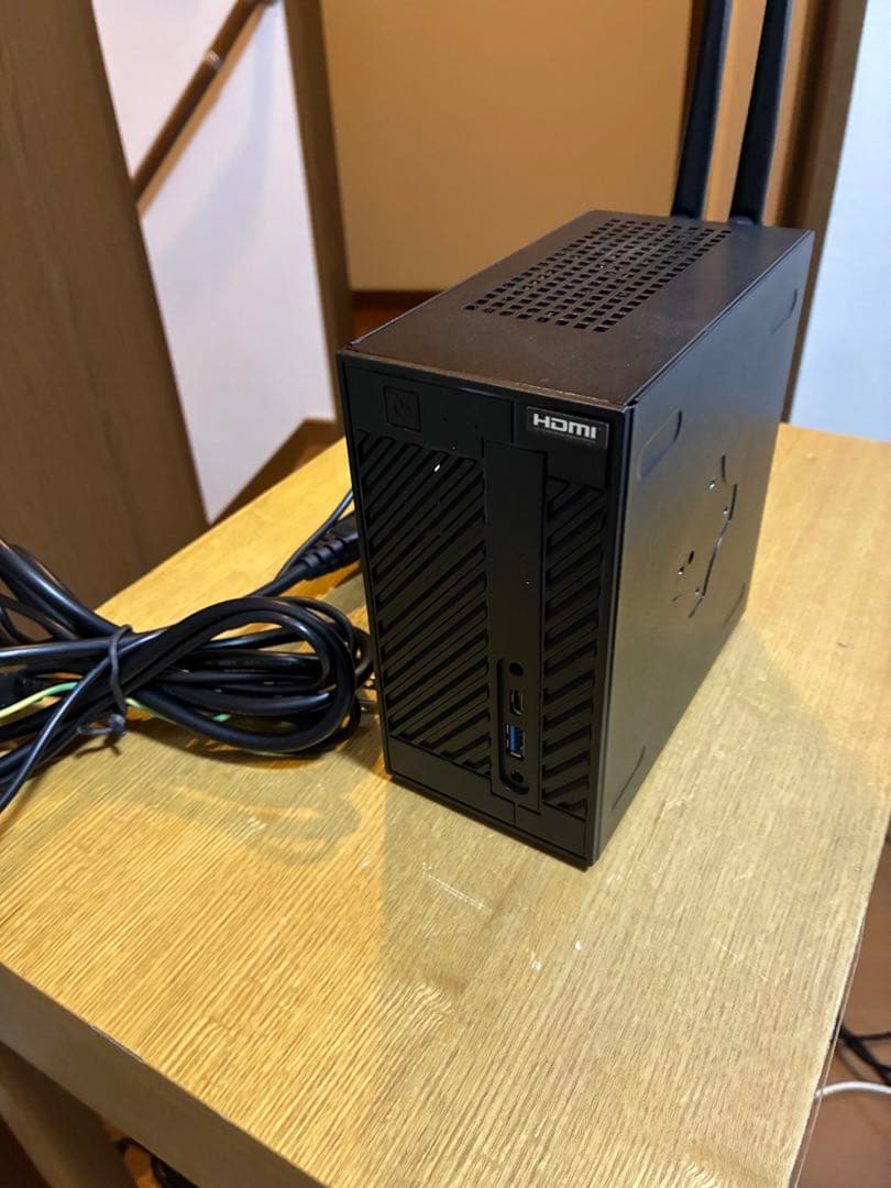 ASRockDeskmini A300 Ryzen5 3400G搭載 動作品