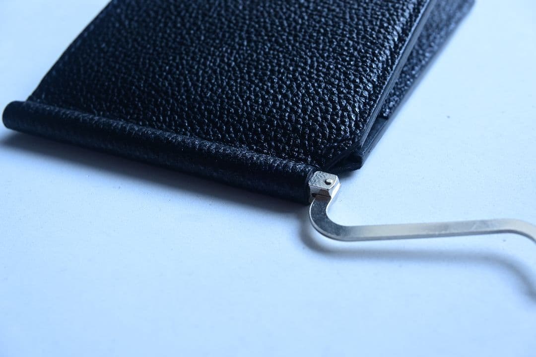 マネークリップ【黒桟革×マルゴー】　ブラック　マルゴー