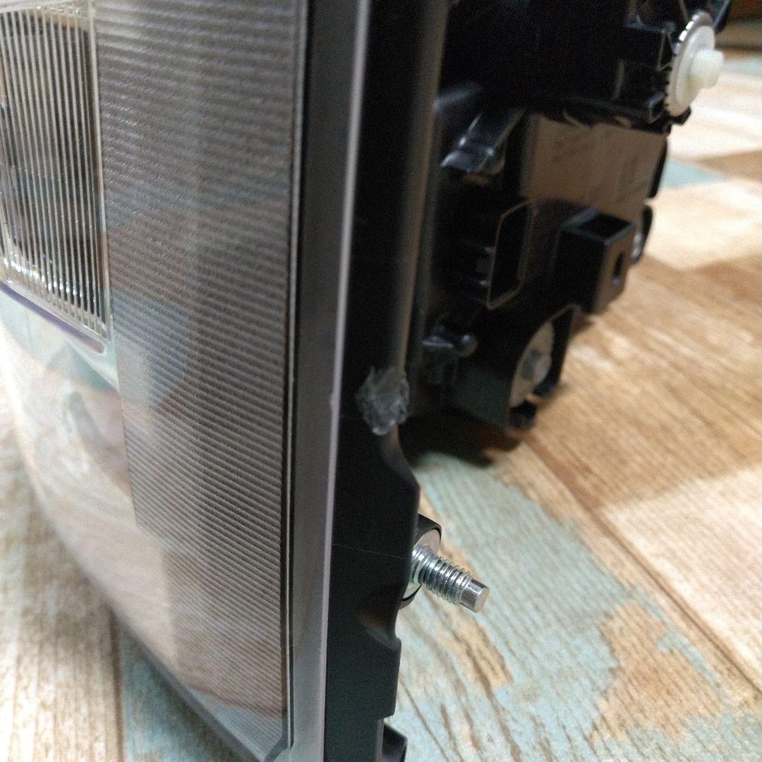 左側ヘッドライト クリアレンズ