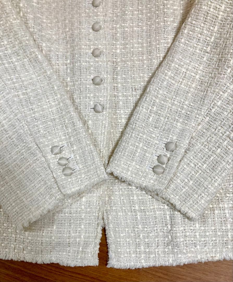 ピュアルセシンノーカラーツイードジャケット