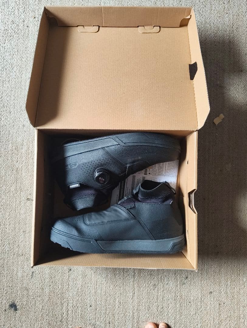 SH-GF800GTX フラットペダル サイズ42