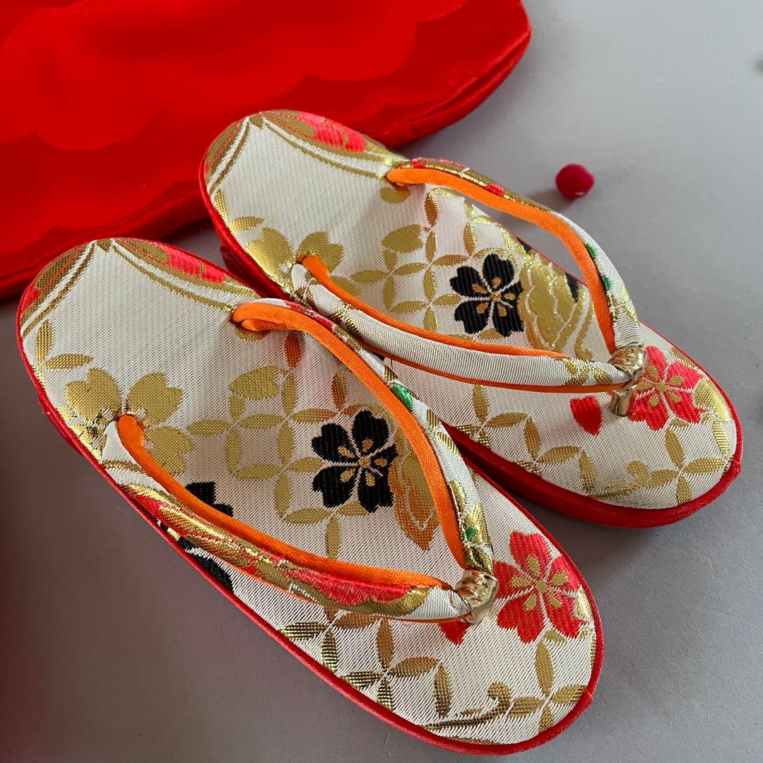 七五三　3歳　正絹お着物セット　髪飾り付き