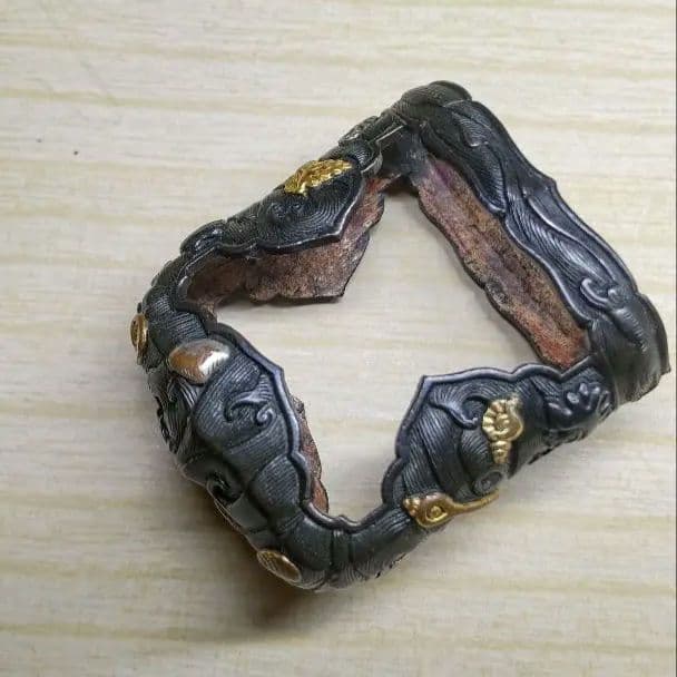 刀装具　美品海図貝づくし【縁、栗形、頭？鐺】