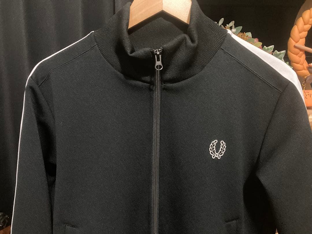 【美品】フレッドペリー Fred Perry トラックジャケット ジャージ