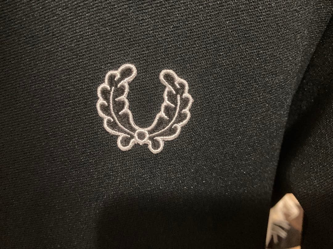 【美品】フレッドペリー Fred Perry トラックジャケット ジャージ