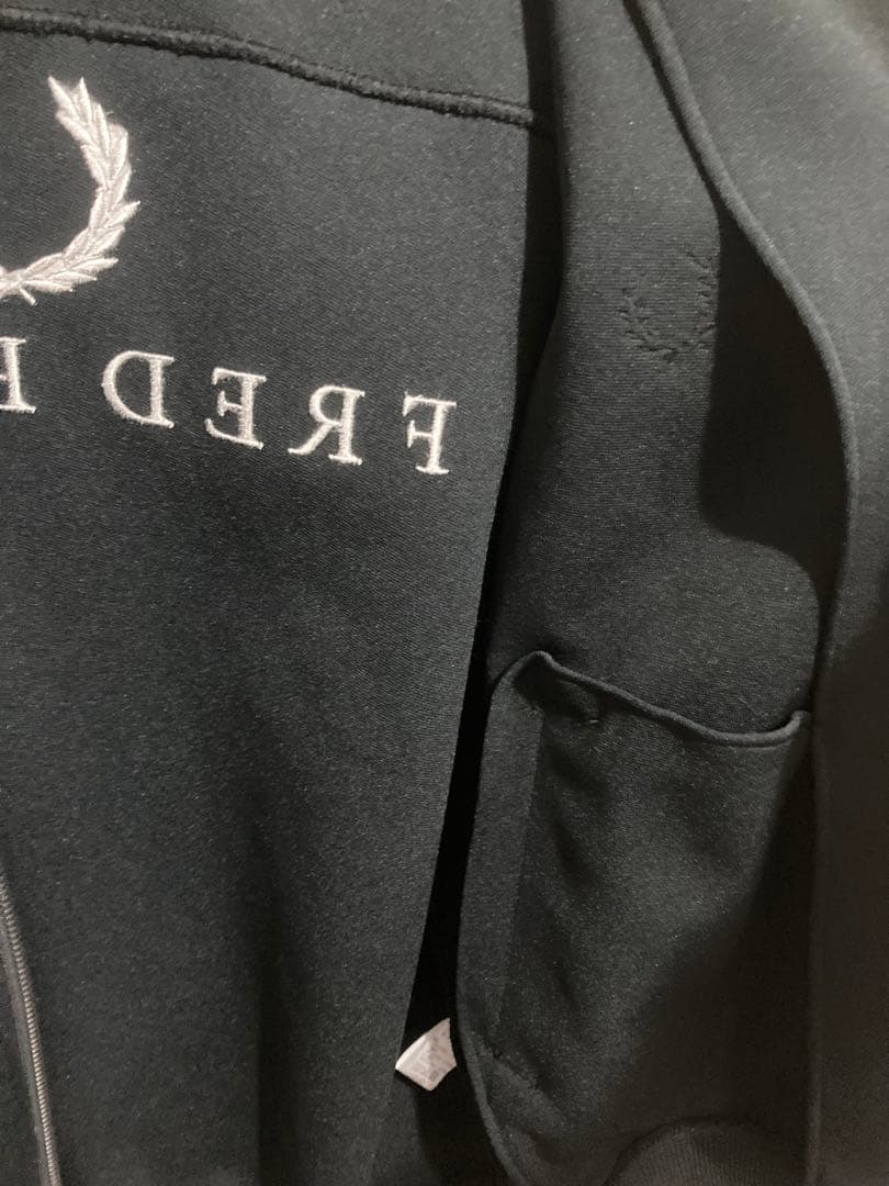 【美品】フレッドペリー Fred Perry トラックジャケット ジャージ